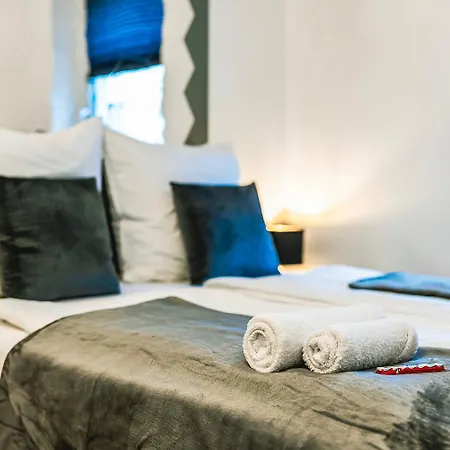 Apartment Zentral-kingsize Bett-playstation 4-hbf Nach Koeln Und Duesseldorf *