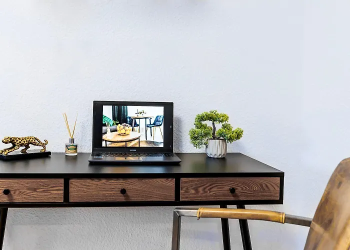 Zentral-kingsize Bett-playstation 4-hbf Nach Koeln Und Duesseldorf * Haan