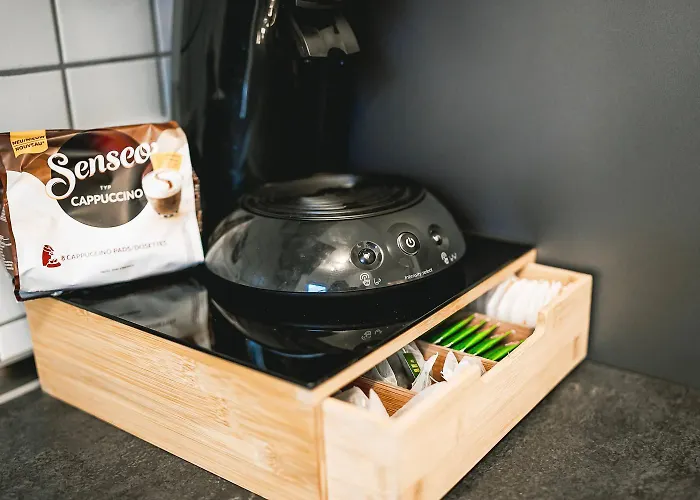 Zentral-kingsize Bett-playstation 4-hbf Nach Koeln Und Duesseldorf